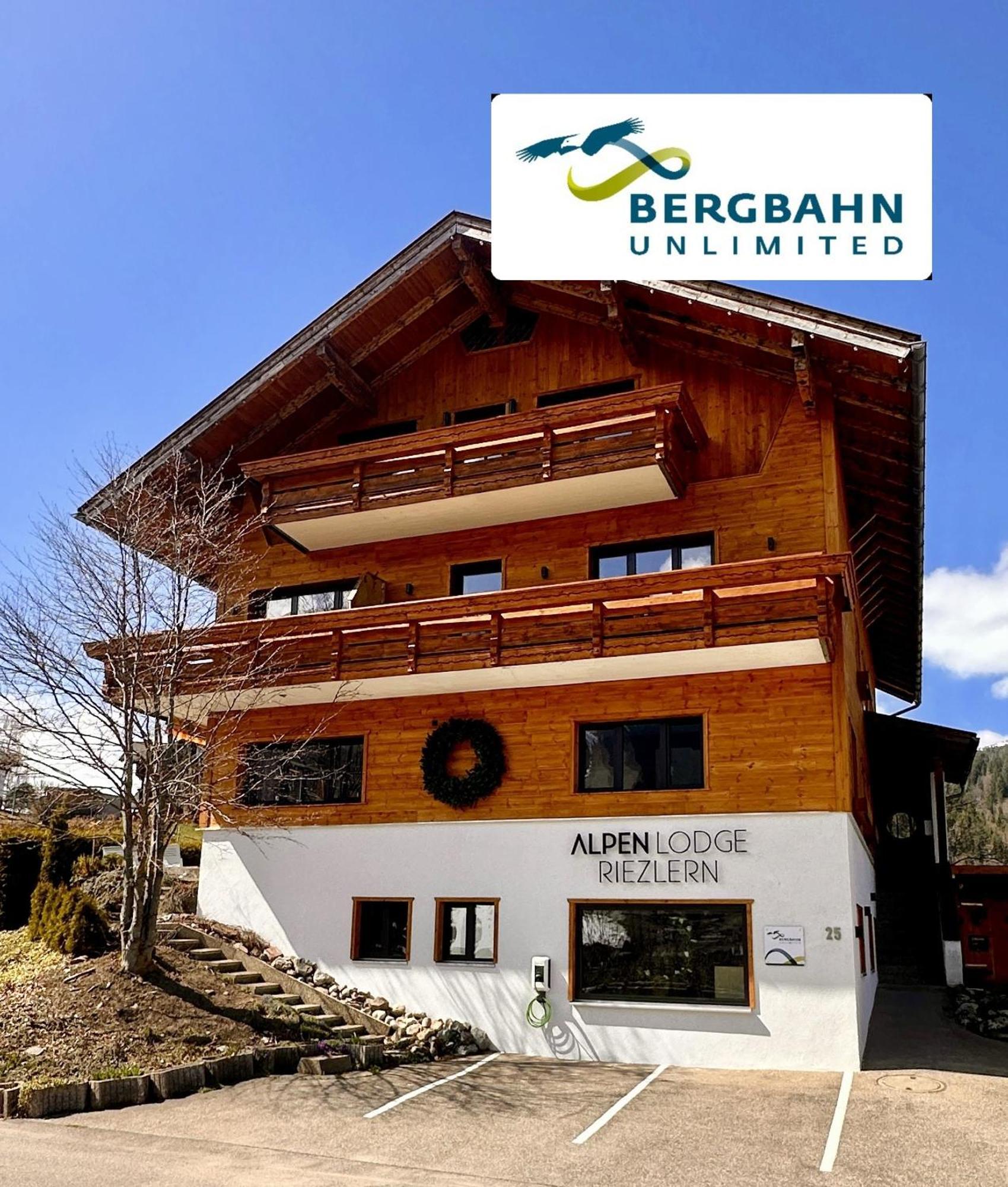 Alpen Lodge Riezlern Exteriör bild